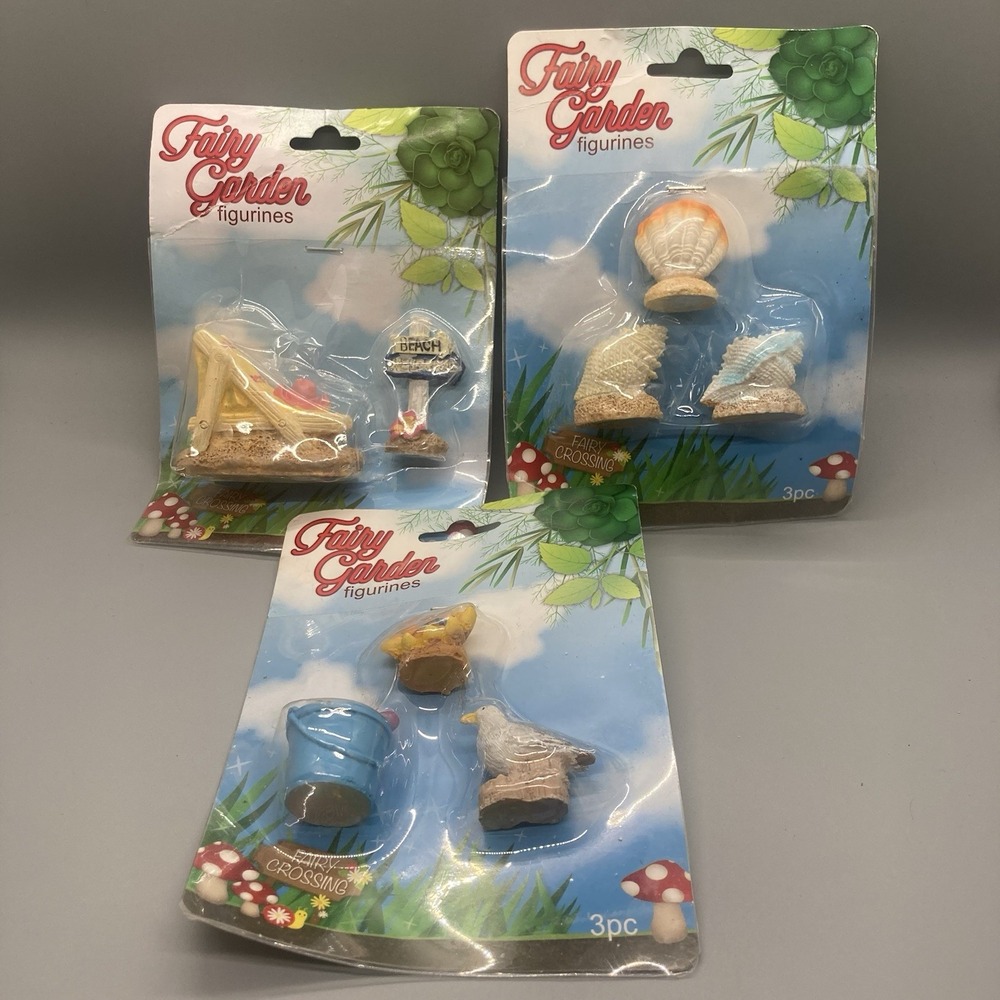 Lot of (8) Fairy Garden Figurines Beach Chair Shells Aquarium